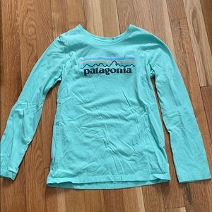 patagonia long sleeve shirt